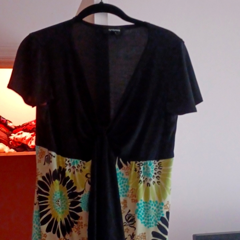 Knee length size 10 patterned dress.